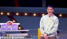 记者爆料杨鸣视频播放,揭秘篮球明星的幕后故事