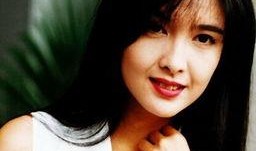 周慧敏洗脸爆料图片视频,揭秘明星护肤秘诀