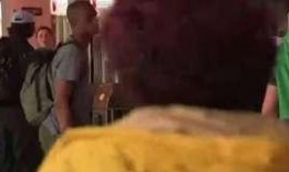 乱伦在线观看,乱伦在线观看背后的故事揭秘