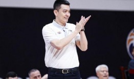 记者爆料杨鸣视频播放,揭秘篮球明星的幕后故事